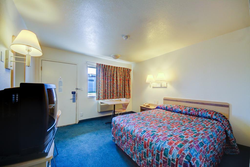 Americas Best Value Inn Stillwater Eksteriør bilde
