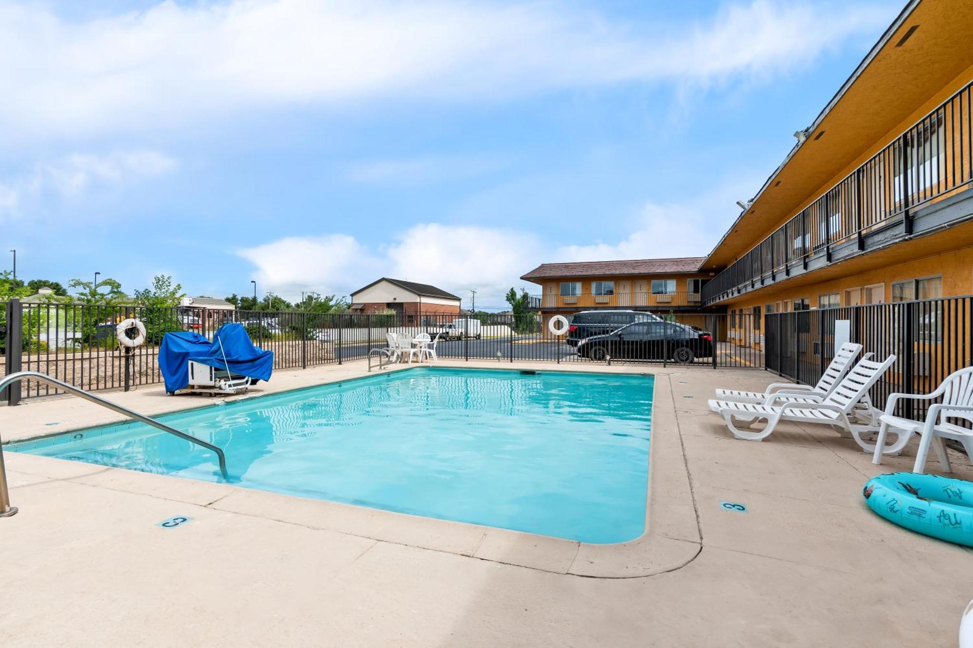 Americas Best Value Inn Stillwater Eksteriør bilde