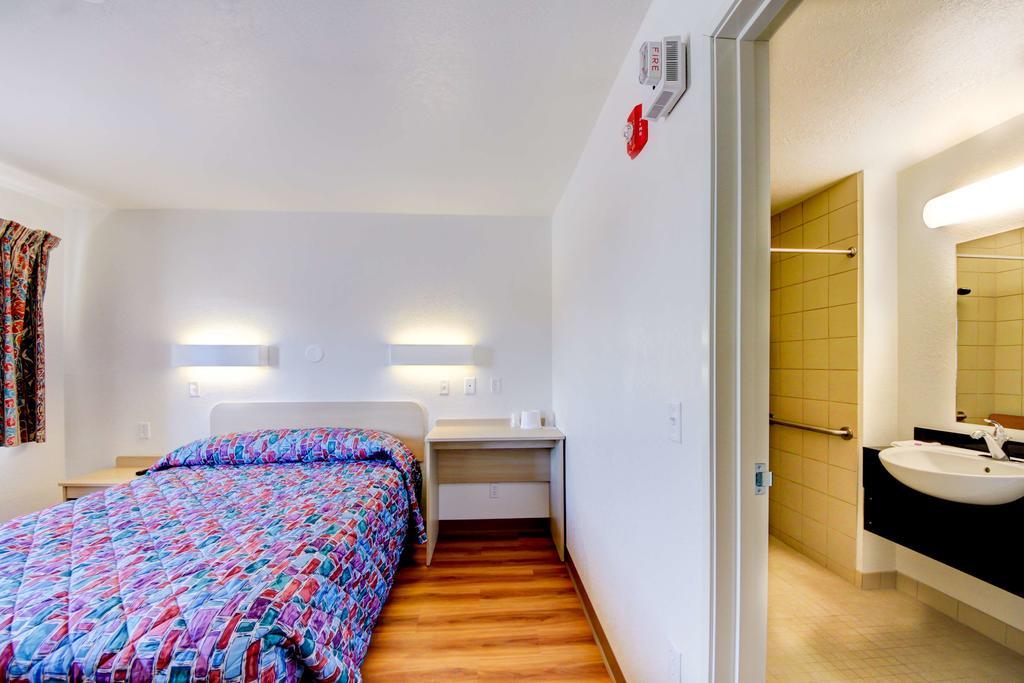 Americas Best Value Inn Stillwater Eksteriør bilde